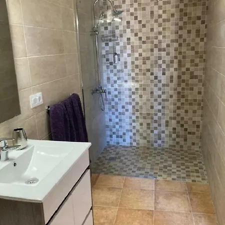 Lodge Winter Wonderland *