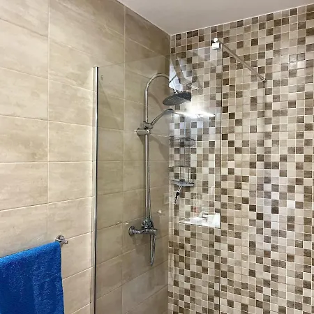 Lodge Winter Wonderland Puerto de Santiago (Tenerife)